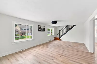 101 Smith Ave, East Longmeadow, MA 01028 - Photo 6