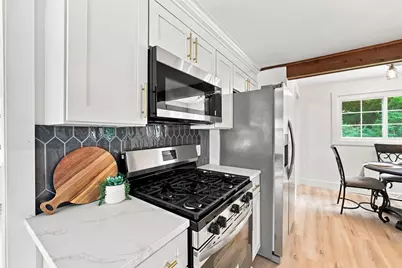 101 Smith Ave, East Longmeadow, MA 01028 - Photo 14