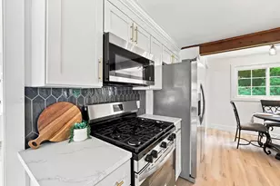 101 Smith Ave, East Longmeadow, MA 01028 - Photo 14
