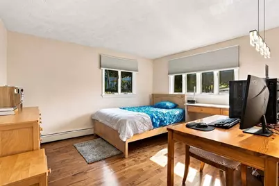 69 Maynard St, Newton, MA 02465 - Photo 24