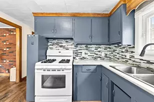 56 Hacker St, Fairhaven, MA 02719 - Photo 6