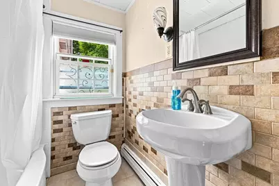 56 Hacker St, Fairhaven, MA 02719 - Photo 16