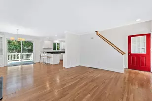 9 Elaine Rd, Barnstable, MA 02601 - Photo 4