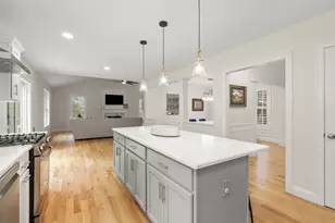 128 Thomas St, Middleborough, MA 02346 - Photo 16