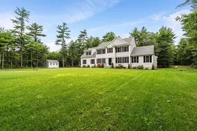 128 Thomas St, Middleborough, MA 02346 - Photo 4