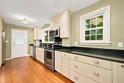 134 Federal St, Weymouth, MA 02188 - Photo 6