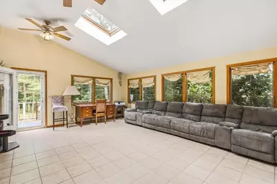 18 Constitution Dr, Plymouth, MA 02360 - Photo 8