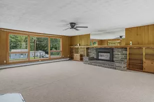 52 Kendall St, Granby, MA 01033 - Photo 6