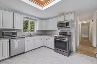 52 Kendall St, Granby, MA 01033 - Photo 14