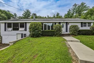 52 Kendall St, Granby, MA 01033 - Photo 2