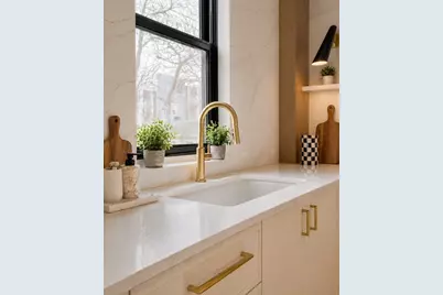 21 South Waverly #21, Boston, MA 02135 - Photo 6