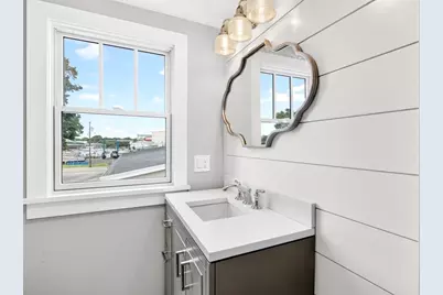 10 Vesper Ave, Falmouth, MA 02540 - Photo 22