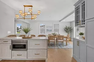 10 Vesper Ave, Falmouth, MA 02540 - Photo 12