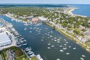 10 Vesper Ave, Falmouth, MA 02540 - Photo 28
