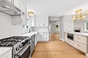 10 Vesper Ave, Falmouth, MA 02540 - Photo 16