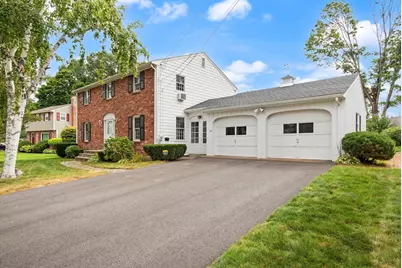 44 Pennsylvania Ave., Reading, MA 01867 - Photo 1