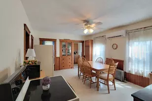 32 Coleman St, Gardner, MA 01440 - Photo 4