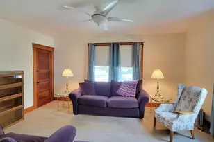 32 Coleman St, Gardner, MA 01440 - Photo 8
