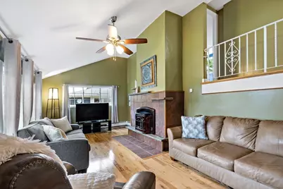 124 Watuppa Ave, Somerset, MA 02726 - Photo 8