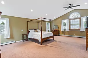 124 Watuppa Ave, Somerset, MA 02726 - Photo 4