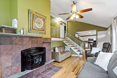 124 Watuppa Ave, Somerset, MA 02726 - Photo 10