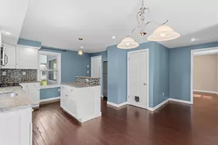 10 Pine St, Westford, MA 01886 - Photo 14