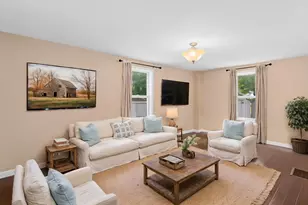 10 Pine St, Westford, MA 01886 - Photo 18