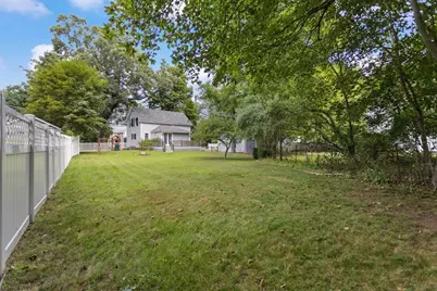 10 Pine St, Westford, MA 01886 - Photo 8