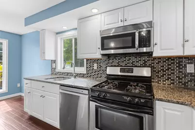 10 Pine St, Westford, MA 01886 - Photo 16