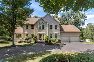 90 Northridge Dr, East Bridgewater, MA 02333 - Photo 1