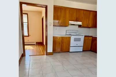 69 Washington St #2, Peabody, MA 01960 - Photo 4