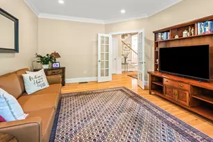 8 Walden Way, Milford, MA 01757 - Photo 8