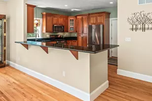8 Walden Way, Milford, MA 01757 - Photo 24
