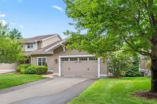 8 Walden Way, Milford, MA 01757 - Photo 2