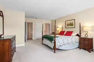 8 Walden Way, Milford, MA 01757 - Photo 34