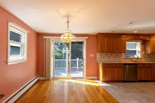16 Isabel Cir, Randolph, MA 02368 - Photo 2