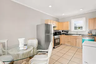 114 Central St, Peabody, MA 01960 - Photo 12