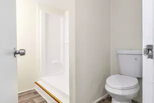 32-34 Vermont St, Springfield, MA 01108 - Photo 38
