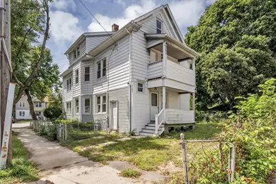 32-34 Vermont St, Springfield, MA 01108 - Photo 2