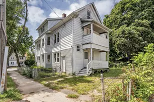 32-34 Vermont St, Springfield, MA 01108 - Photo 2