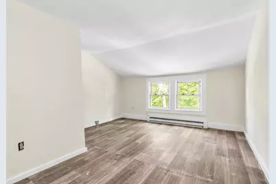 32-34 Vermont St, Springfield, MA 01108 - Photo 10
