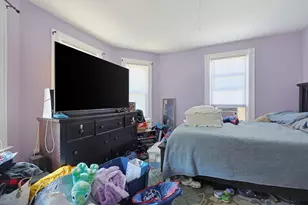 118 Irvington St, New Bedford, MA 02745 - Photo 12