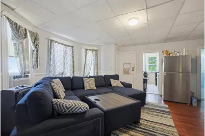 118 Irvington St, New Bedford, MA 02745 - Photo 6