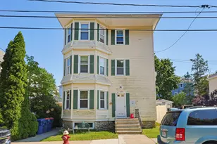 118 Irvington St, New Bedford, MA 02745 - Photo 2