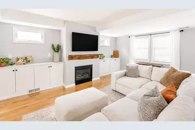 51 Woodrow Ave, Medford, MA 02155 - Photo 4