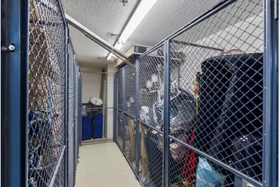 16 Harcourt #5G, Boston, MA 02116 - Photo 34