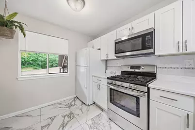 202 Park Place #202, Raynham, MA 02767 - Photo 8
