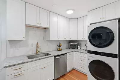 31 Quimby St #31, Watertown, MA 02472 - Photo 6