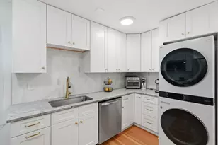 31 Quimby St, Watertown, MA 02472 - Photo 6