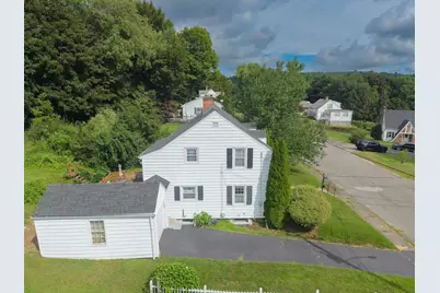 25 Westwood Pkwy, Southbridge, MA 01550 - Photo 26